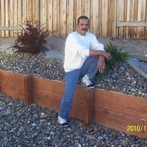 Meet your Posher, Efrain